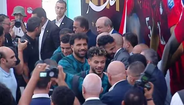جوهر نبيل يستقبل بعثة منتخب مصر
