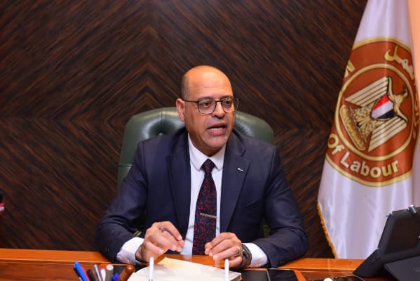 وزير العمل محمد جبران