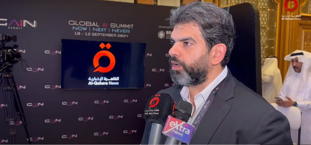 الكاتب الصحفي أحمد الطاهري