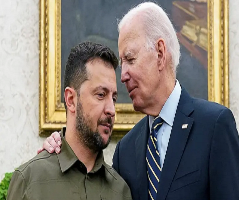 جو بايدن وفولوديمير زيلينسكي
