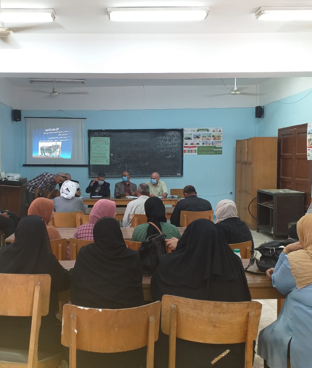 الزراعة : ندوات بالمحافظات لتعريف المربين والمنتجين بخدمات ومشروعات الوزارة
