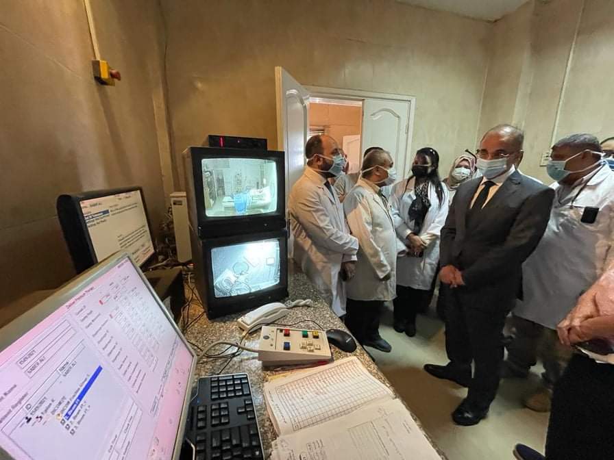 رئيس جامعة الزقازيق يطلب توفير أحدث أجهزة العلاج الاشعاعي للتخفيف من معاناة مرضى الشرقية