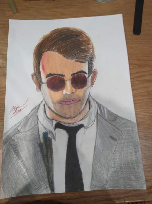 مهند.. موهبة لامعة فى الرسم والنحت .. صور