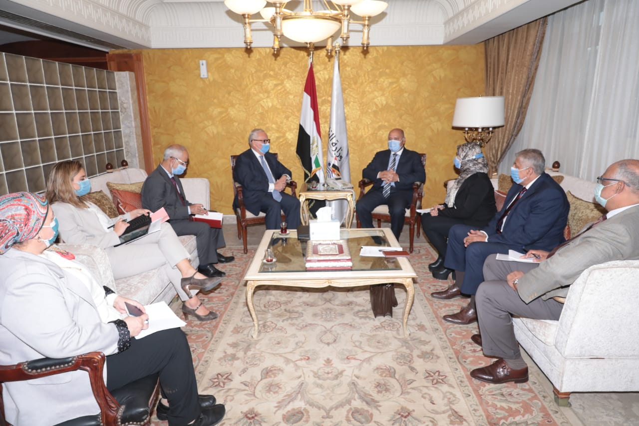 جانب من اللقاء