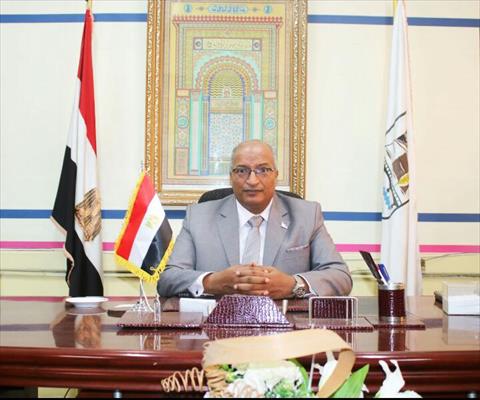 محمد عبد التواب وكيل وزارة التربية والتعليم ببني سويف