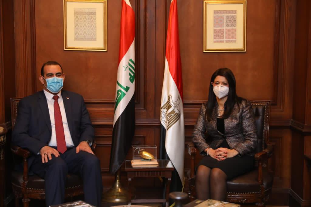 جانب من المباحثات