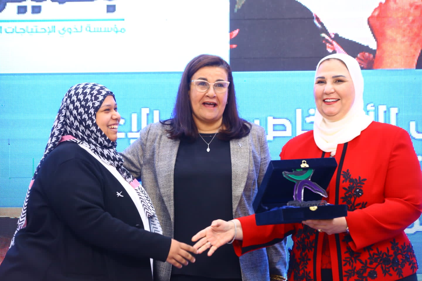   القباج تشهد احتفالية مؤسسة بصيرة لذوي الاحتياجات البصرية