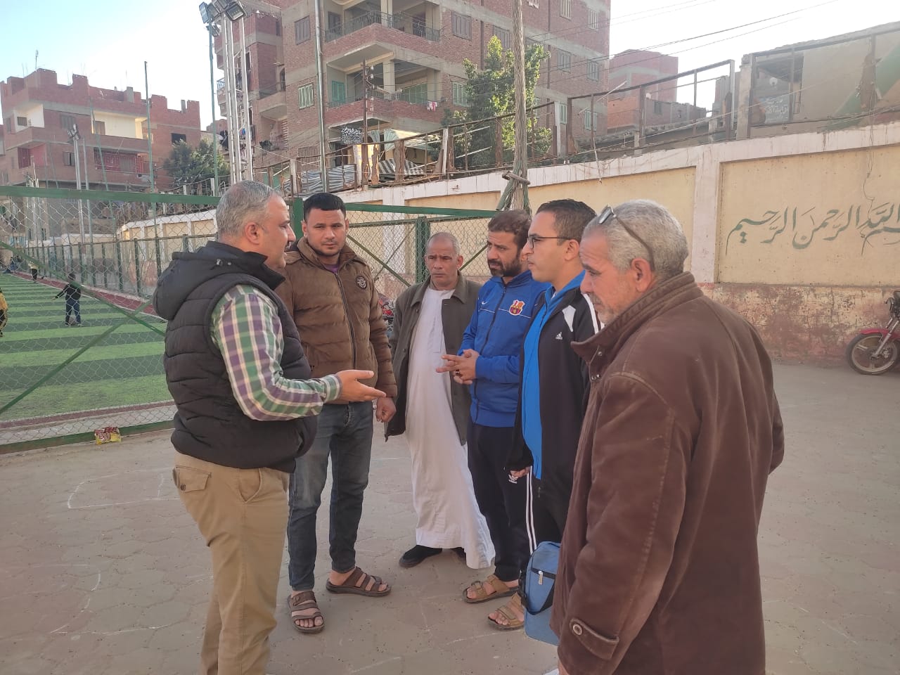 وكيل وزارة الشباب والرياضة بالقليوبية يتفقد مركز التخاطب بالعمار تمهيدا لافتتاحه 