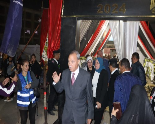 محافظ القليوبية يتفقد لجان الإنتخابات الرئاسية بالخصوص والخانكة