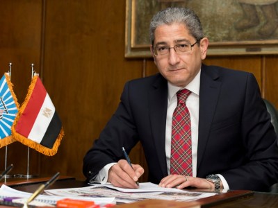 الكاتب الصحفي ماجد منير