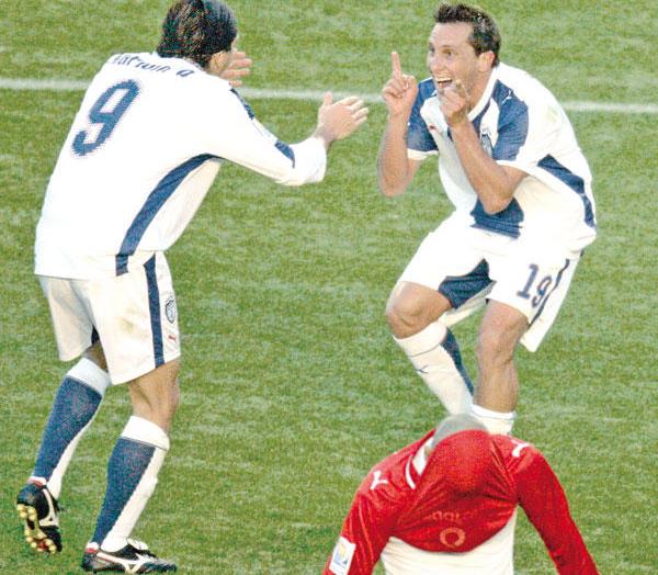الأهلى وباتشوكا 2008