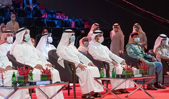 الشيخ عبدالله بن سالم القاسمي والشيخ سلطان بن أحمد القاسمي خلال الافتتاح