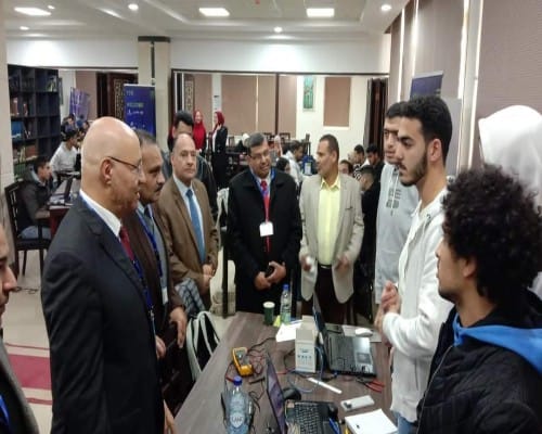رئيس جامعة بنها يشهد فعاليات اليوم الأول لهاكاثون الحكومة الذكية