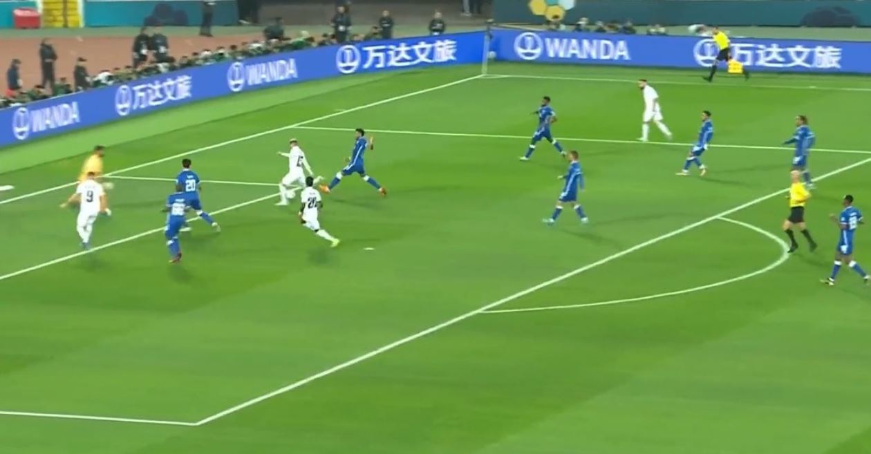 فالفيردى يحرز الهدف الرابع لريال مدريد ضد الهلال السعودى
