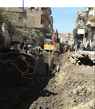 رئيس مدينة المحلة يتفقد زرع 173 عمود إنارة ورفع القمامة بعدد من القرى