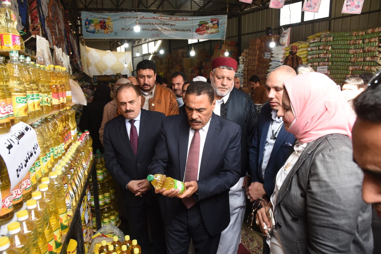شعيب يوجهه بتنظيم مزيد من المعارض والمنافذ للسلع الغذائية بمطروح