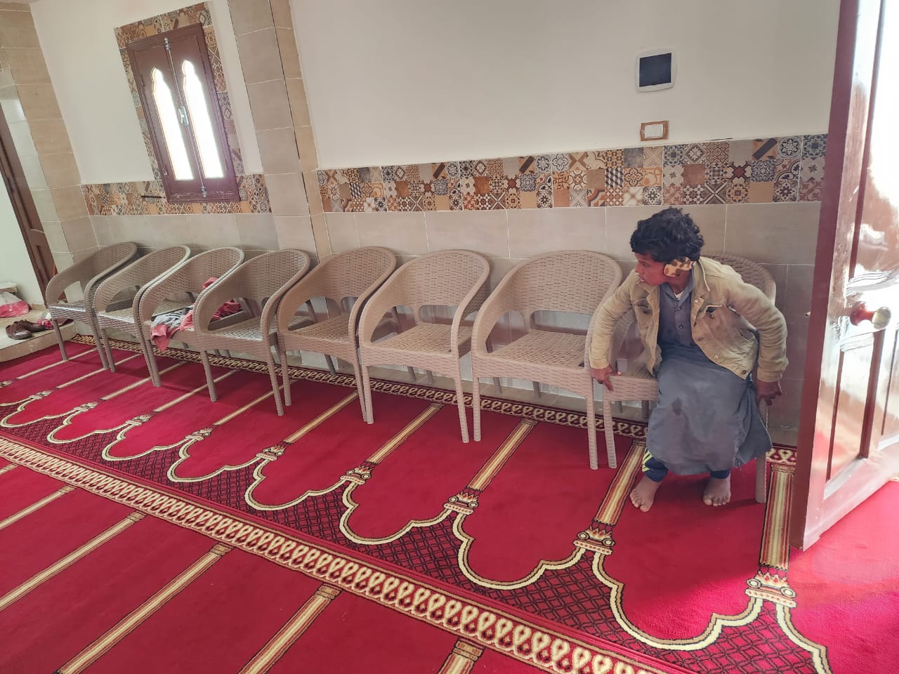 محافظ مطروح يقدم الشكر لجمعية اصول لإنشاء مسجد بمطروح