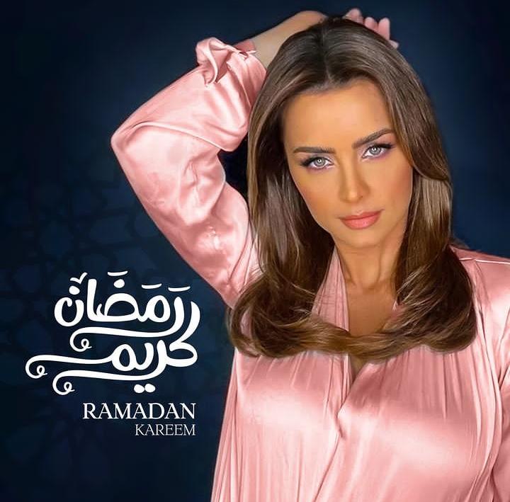 الفنانة نور اللبنانية