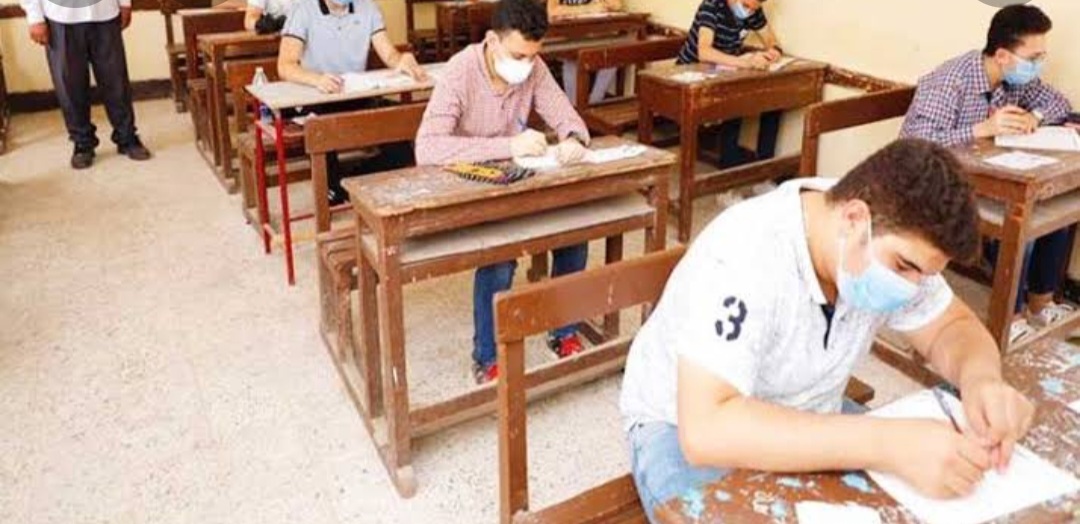 ٢٢٠ درجه القبول بالثانوي العام بالجيزة