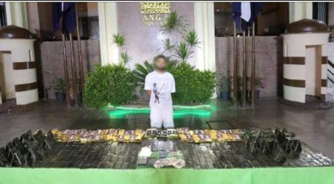 المتهم والمضبوطات 