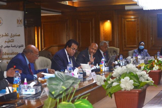 تطوير التعليم بالوزراء: التعاون مع الأعلى للجامعات في خطة التحول الرقمي