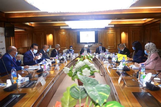 تطوير التعليم بالوزراء: التعاون مع الأعلى للجامعات في خطة التحول الرقمي