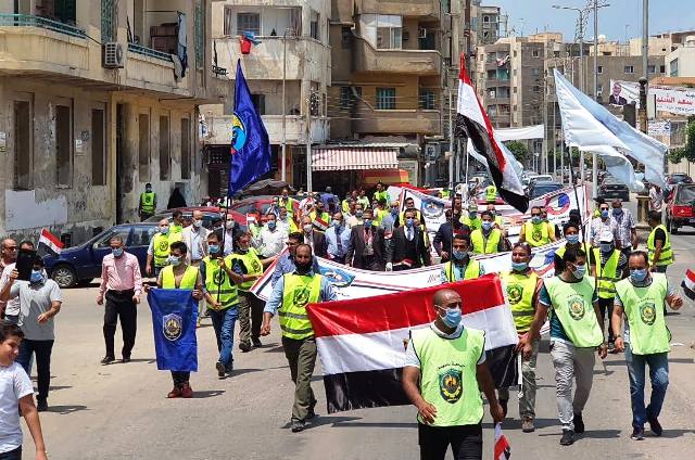 محافظ البحيرة ورئيس جامعة دمنهور يتفقدان اللجان الإنتخابية.. بالصور