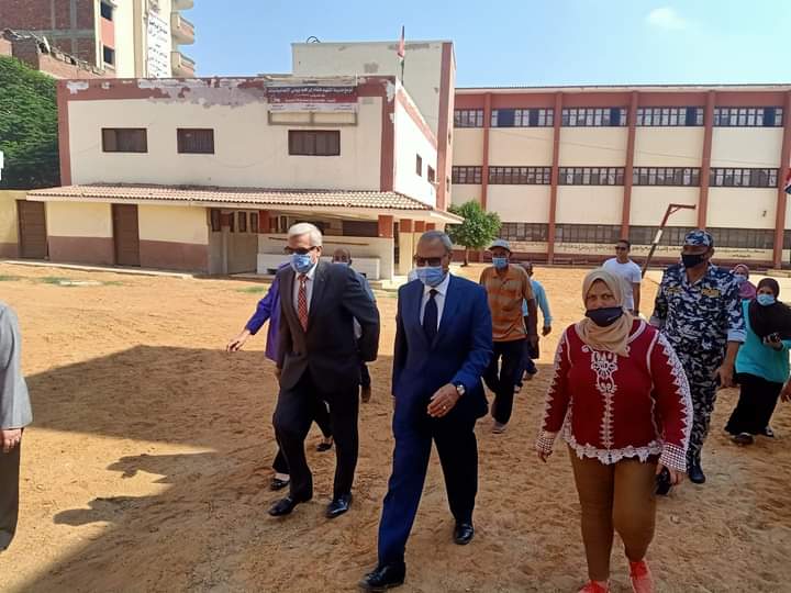  الهجان وعجلان يتفقدان مقرات اللجان الانتخابية بطوخ وقها