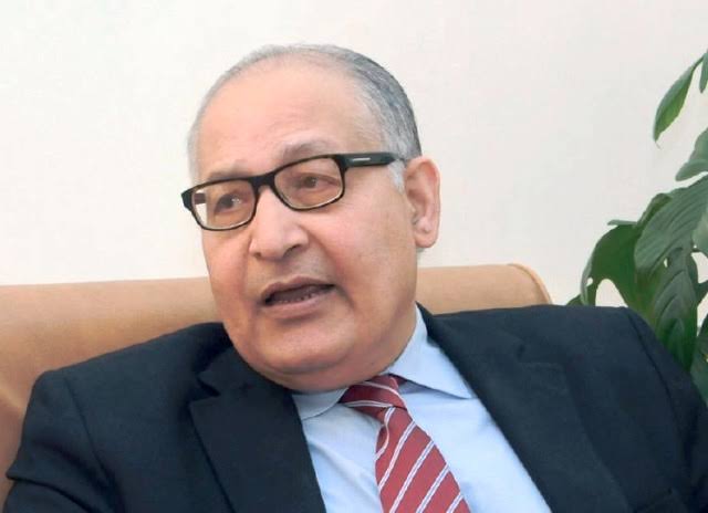 السفير عزت سعد 