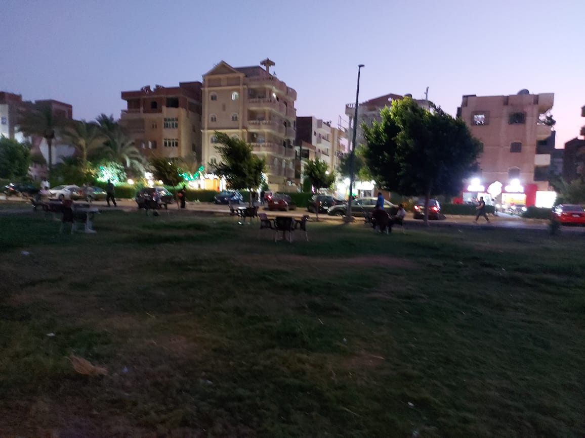 استمرار حملات رصد المخالفات والتعديات بمدينة العاشر من رمضان .. صور