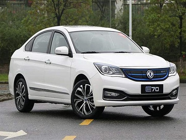 السيارة الكهربائية