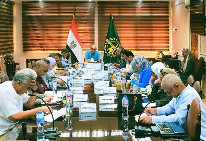 المهندس أيمن عطية محافظ القليوبية