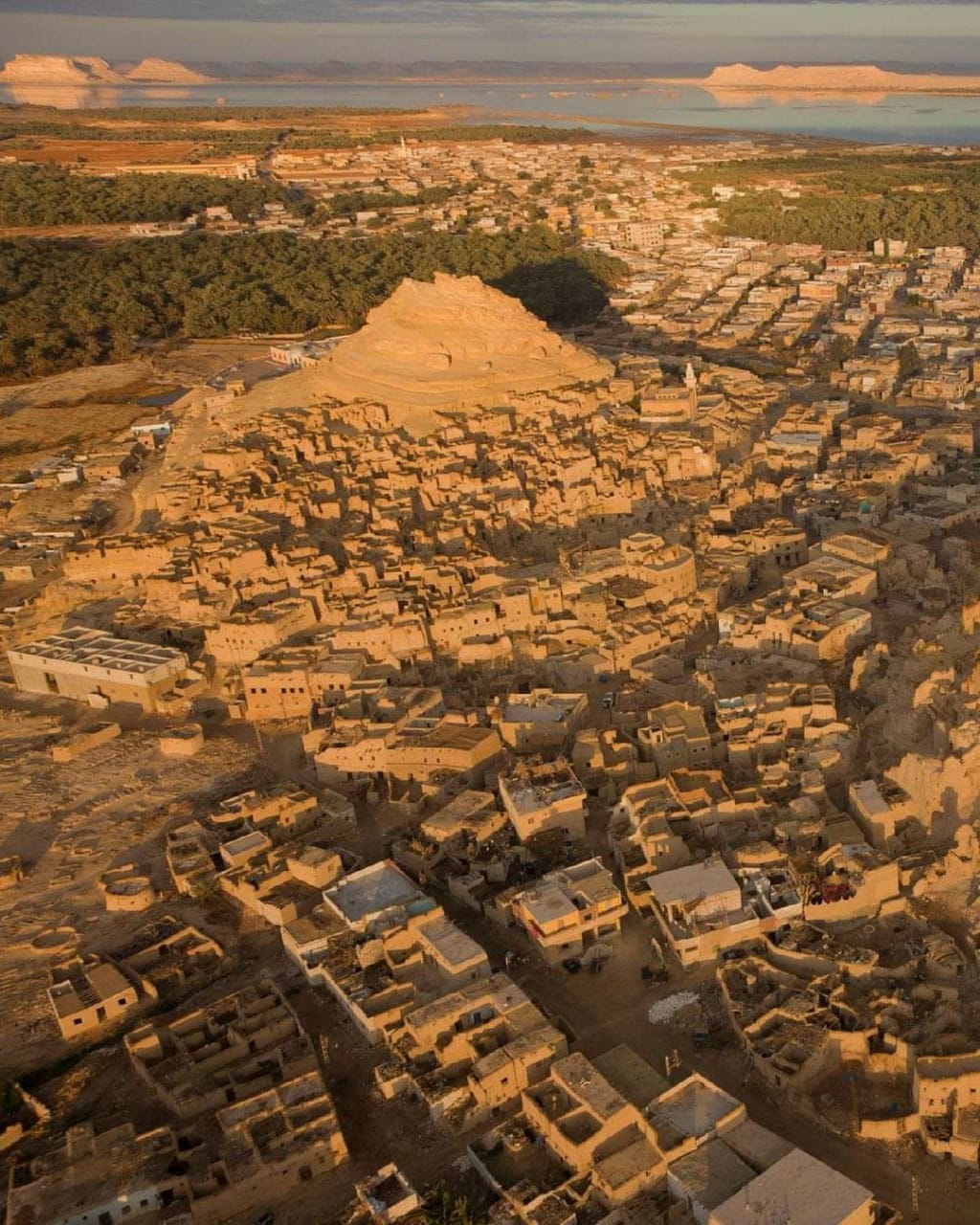 استعدادات مكثفة لاستقبال الموسم السياحي الشتوي بواحة سيوة 