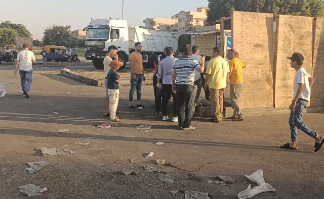 جهاز بدر ينفذ حملة إشغالات مكبرة بالتعاون مع شرطة المرافق.. صور