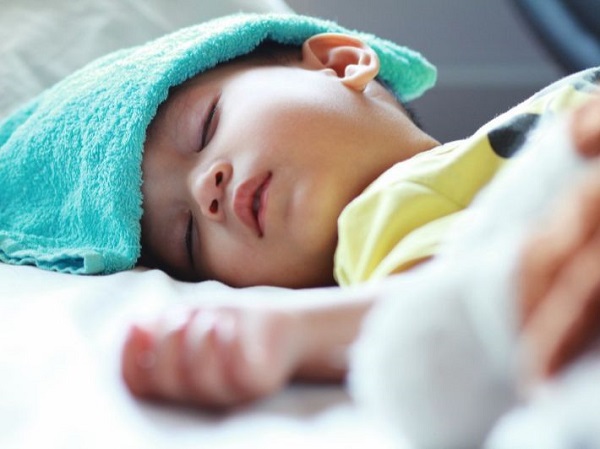 طفل مريض - صورة تعبيرية