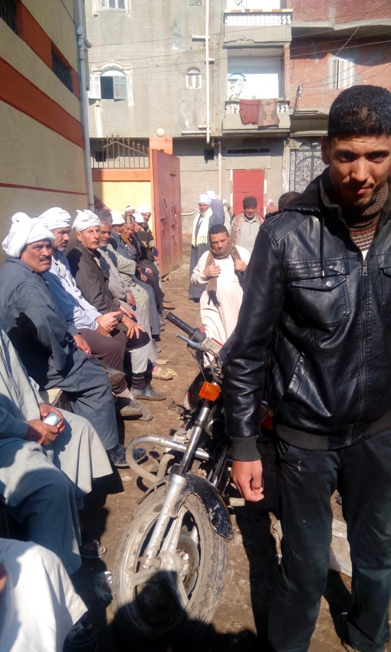 احتجاجات بالمراقبة العامة للتعاونيات الزراعية ببلقاس مطالبين بفلوس القطن