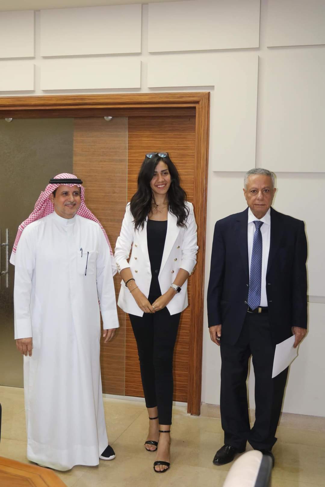 الجامعة العربية المفتوحة بمصر تكرم طلابها المتفوقين والمبدعين 