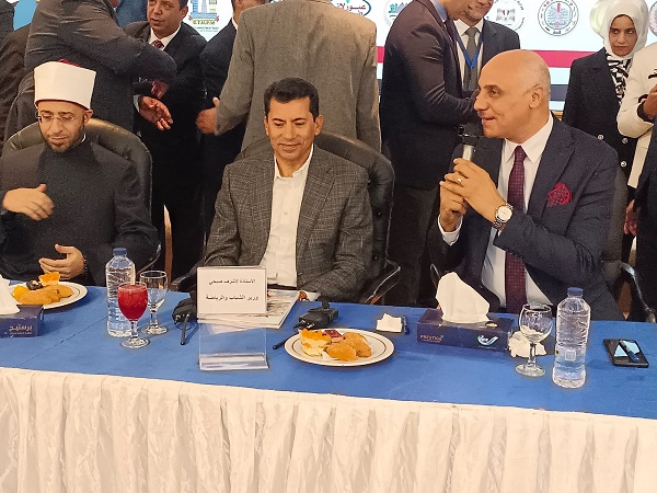 الكاتب الصحفي أحمد سليمان