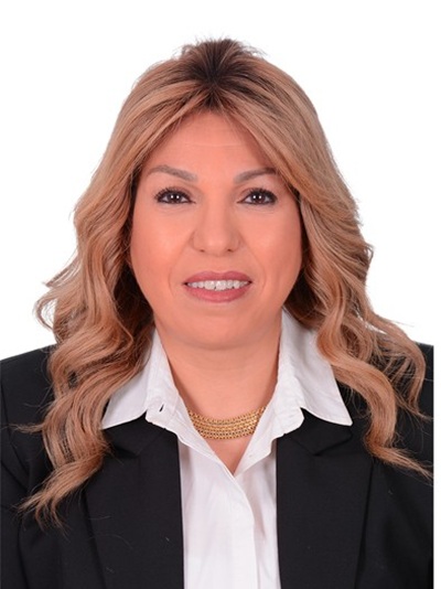 صديقة العزيزه د / آماني فاخر