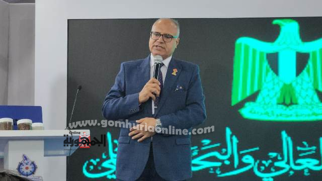 رئيس جامعة السادات يختتم مشاركة فعاليات ومشاريع الجامعه بمؤتمر COP27