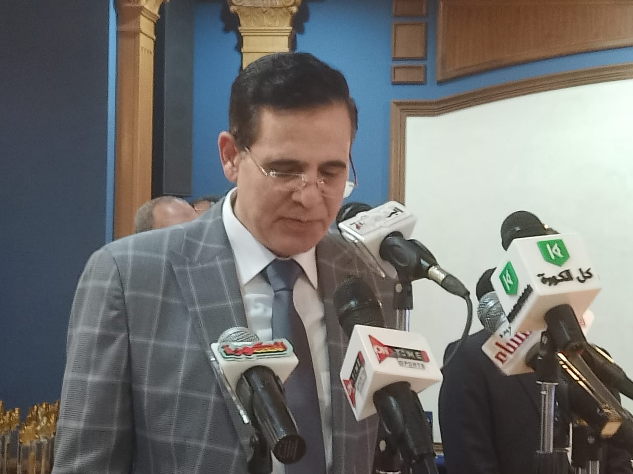 الكاتب الصحفي عبدالنبي الشحات