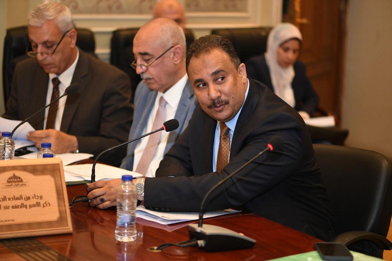 «إسكان النواب» تناقش أسباب تأخر مشروع تجديد شبكة مياه الشرب بدكرن