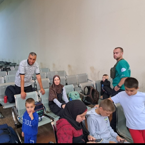 إجلاء ٧٠ مواطنا روسيا من قطاع غزة عبر معبر رفح 
