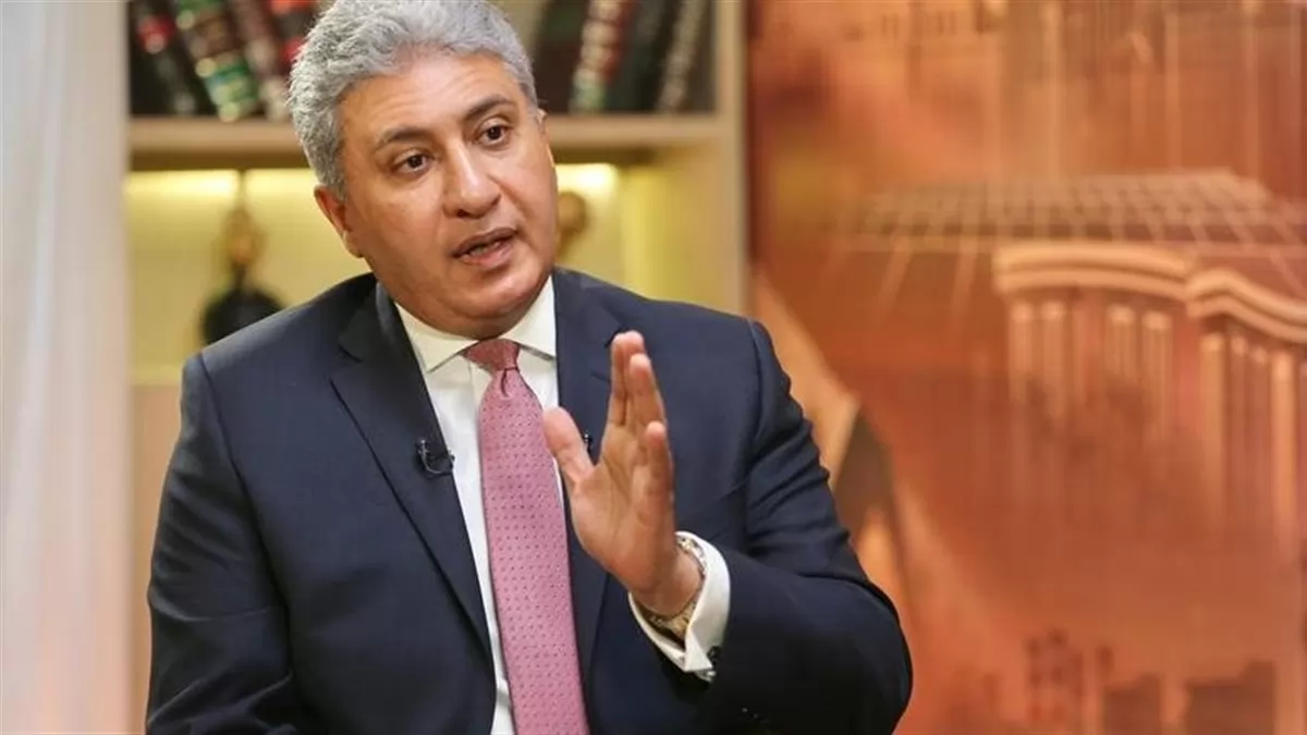 شريف فتحي وزير السياحة والآثار