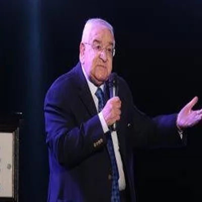 محمد عبد العزيز 