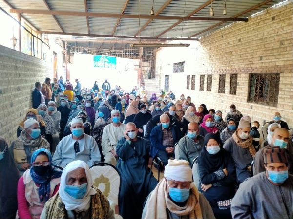 علاج 600 حالة مجانى بقرى دسوق ضمن مبادرة 