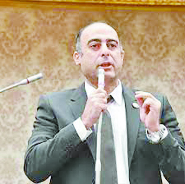 النائب محمد جبريل