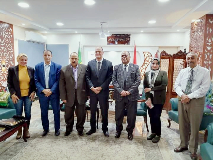 مدير تعليم الإسماعيليةكبابي مفتوح للكل وشباك واحد للخدمات 