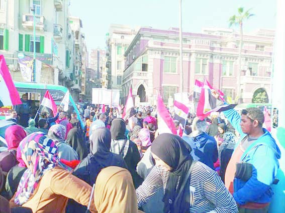 حشود‭ ‬القاهرة‭ ‬والجيزة‭.. ‬ملحــــــــــــــمة‭ ‬وطنيــة‭ ‬فى‭ ‬حــب‭ ‬مصــر