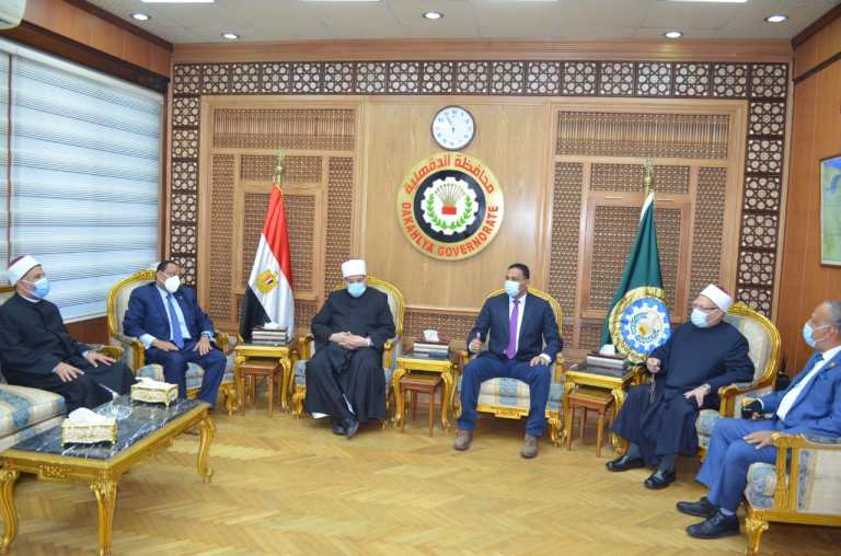 وزير الأوقاف.. الصدق عماد الحضارات وسبيل أمانها الاجتماعي والكذب أخص علامات النفاق 